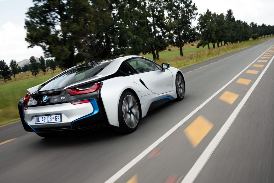  BMW i8 2015 года  (ZA) (фото 3 из 30)